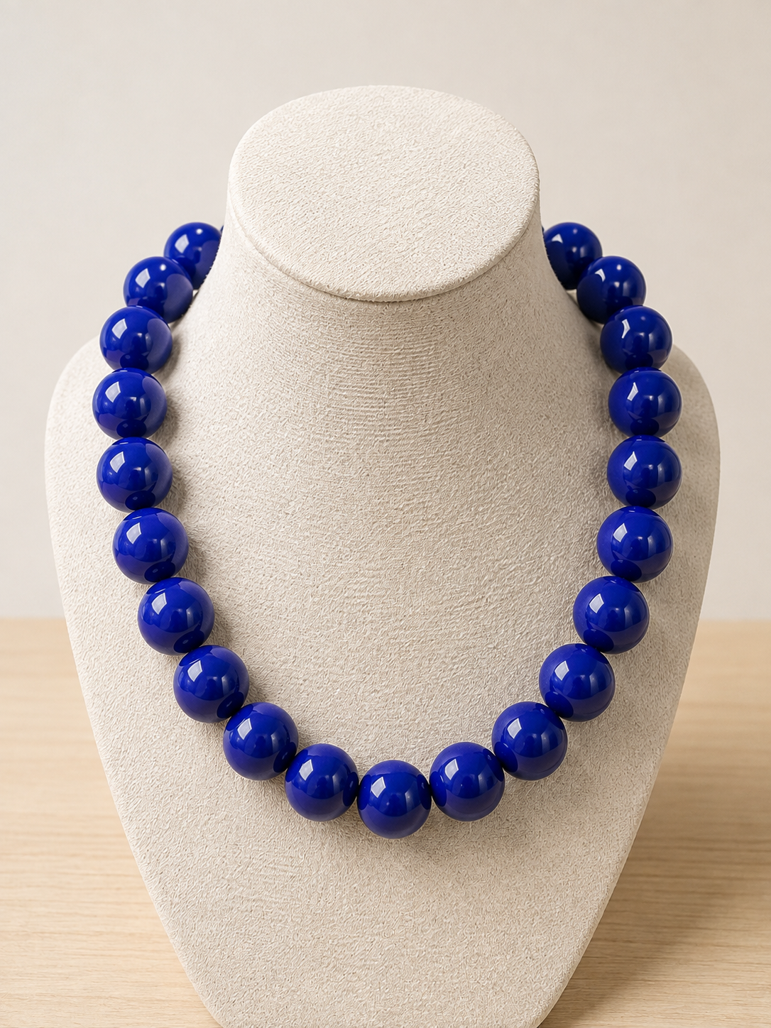 Collar Bubble Gum en uso